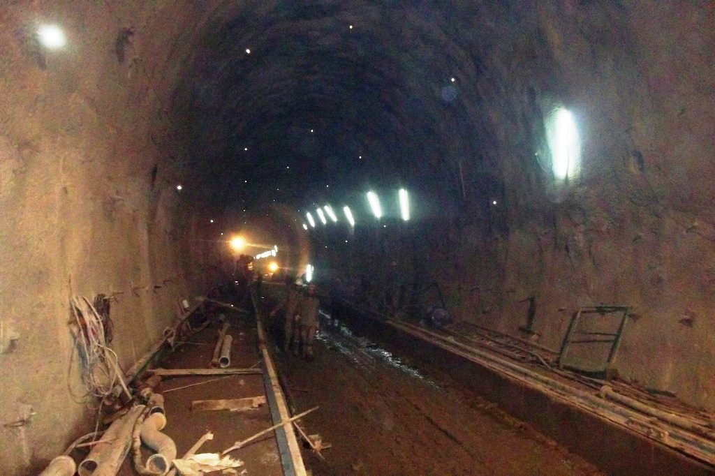 AUSTRIAN TUNNELING SIFA TUNNELING MC